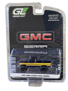 Greenlight Midwest Diecast Exclusive 1987 GMC K2500 Sierra Dark Blue & Gold 1/64 51669-A